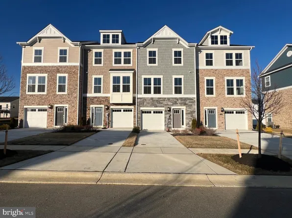 10997 Barnard Pl, White Plains, MD 20695