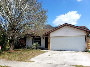 741 Lake Palms Dr, Largo, FL 33771