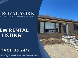 97 Boehmer St #2, Kitchener, ON N2H4N4