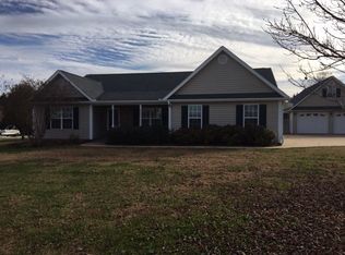 555 Archibald Rd, Chesnee, SC 29323