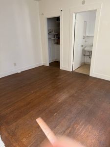 3382C 22nd St - Main Image