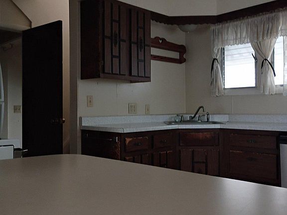 4th image of 805 Braddock Rd