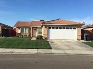 99 S Dana Ave, Planada, CA 95365