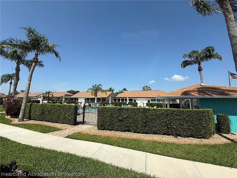 3801 Perugia Ave — Photo 17