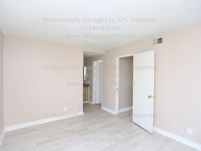 2000 W Palmyra Ave #32 — Photo 20