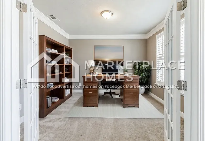 750 Holderness Ct — Photo 4