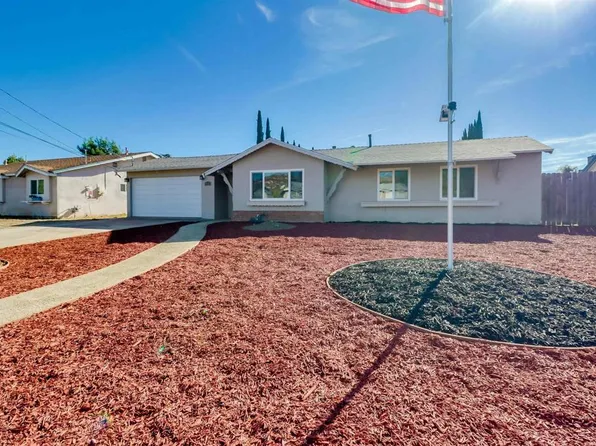 14527 Springvale St, Poway, CA 92064