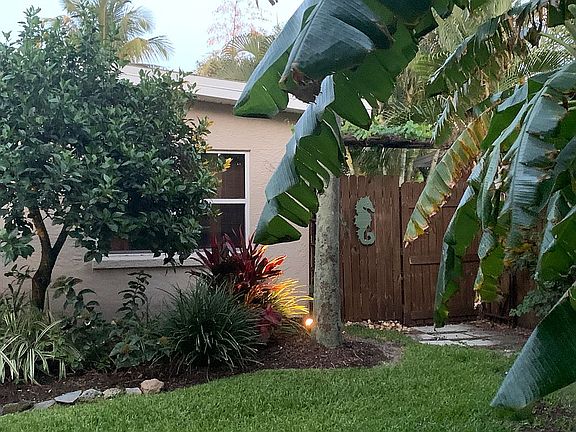 2nd image of 445 S Orlando Ave