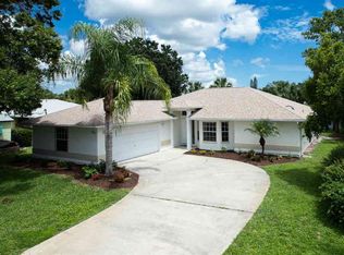 485 Lanfair Ave, Sebastian, FL 32958