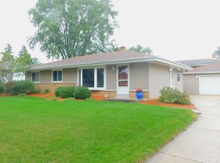 5634 S 33rd St, Milwaukee, WI 53221