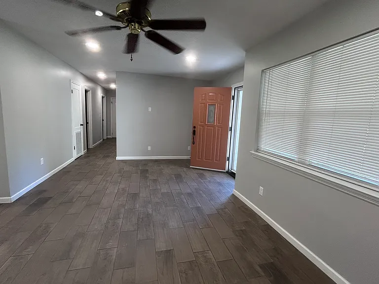 306 Fawn Cir — Photo 4