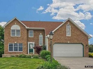 117 Wheaton Dr, Littlestown, PA 17340
