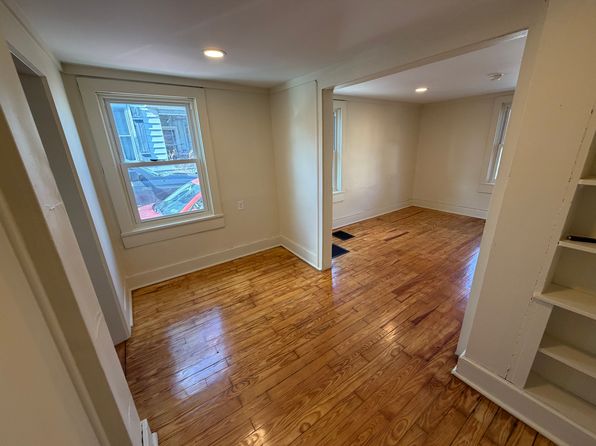 305-307 Smith Street