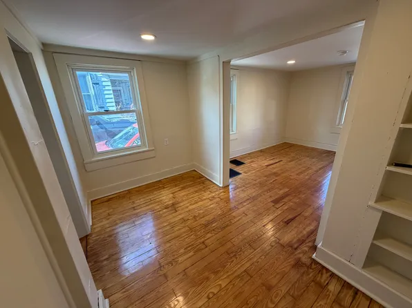 305-307 Smith Street, Jersey Shore, PA 17740