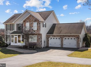 45 Powells Ridge Rd, Halifax, PA 17032