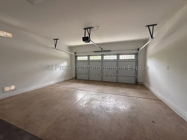 2513 W Woburn Ln — Photo 27