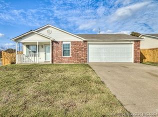 14901 E 90th Pl N, Owasso, OK 74055