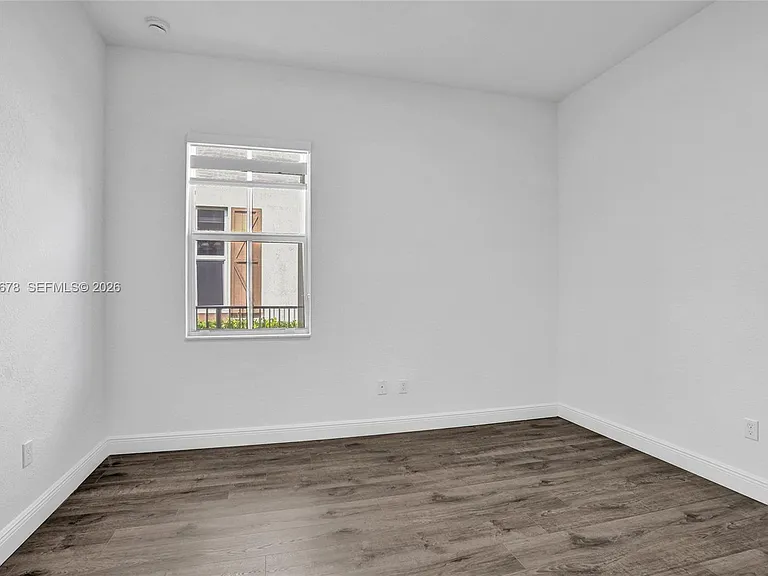 10340 Lake Vista Ct — Photo 59
