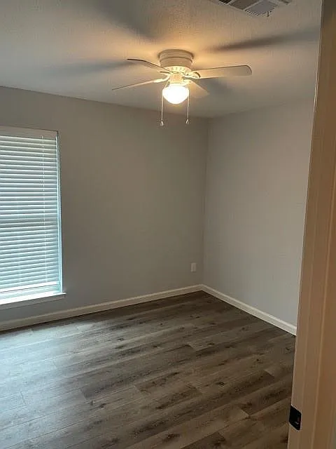 3 bed, 1236 sqft, $1,600 — Photo 4