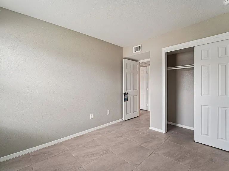Crosby at Westchase Apartments — Photo 92
