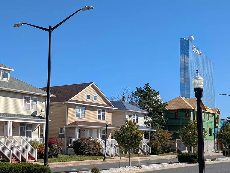 130 N Delaware Ave — Photo 26
