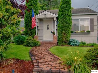 2065 Bruce St NE, Salem, OR 97301