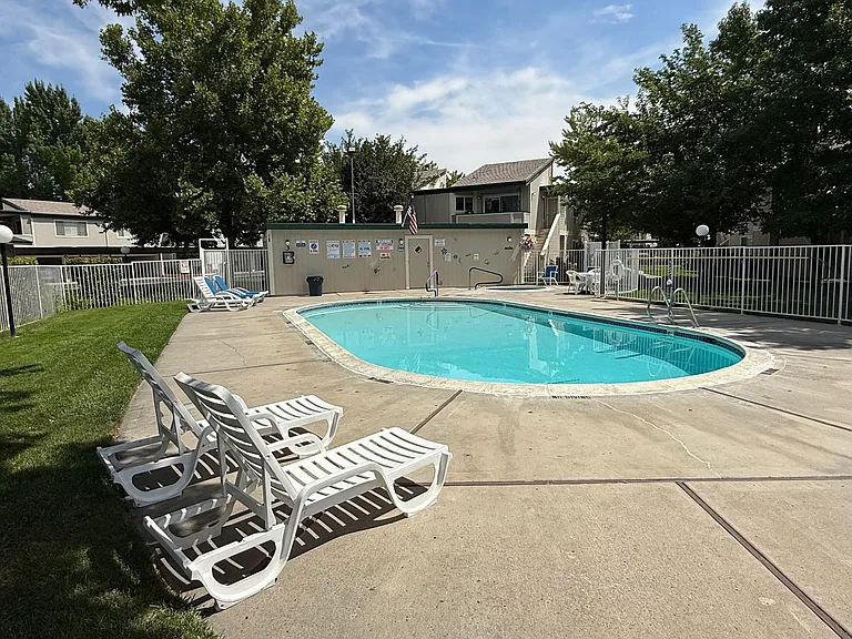 2402 Sunny Slope Dr #A3 — Photo 6