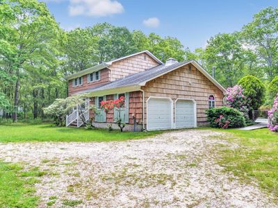 47A Old Squires Road, Hampton Bays, NY, 11946
