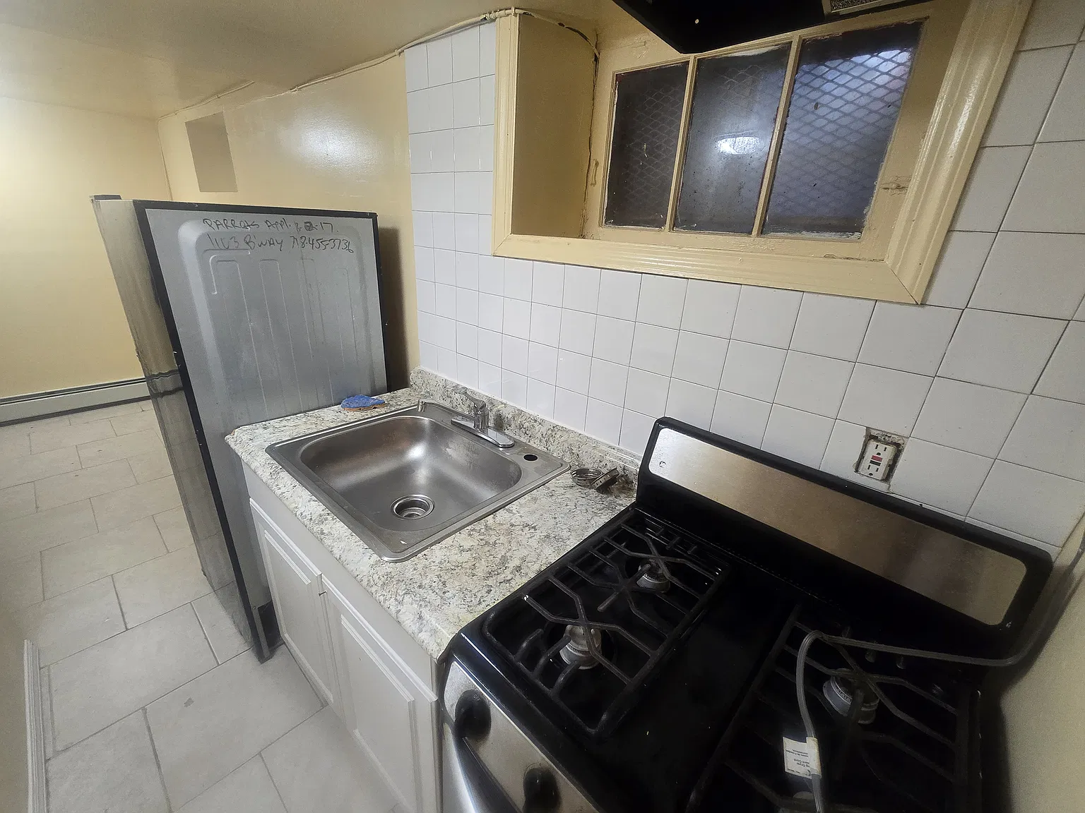 Studio, $1,200 — Photo 2