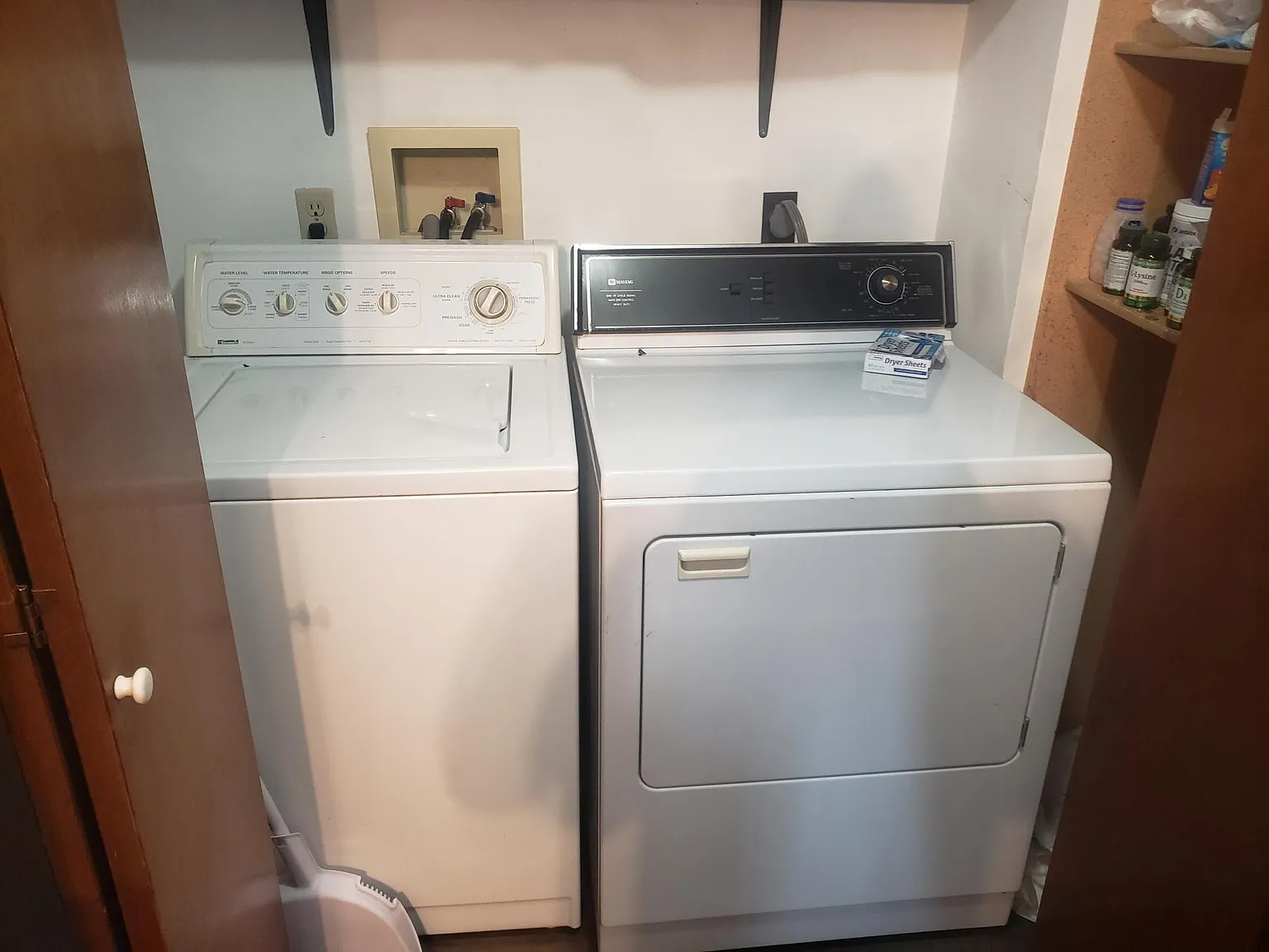 1 bed, 1956 sqft, $599 — Photo 4