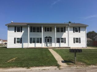 415 N Iris Dr APT 2, Auburn, IL 62615