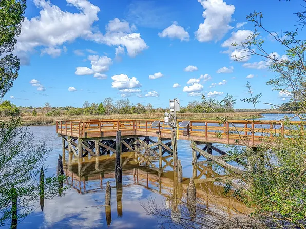 8385 Spring Farm Gate, North Charleston, SC 29418