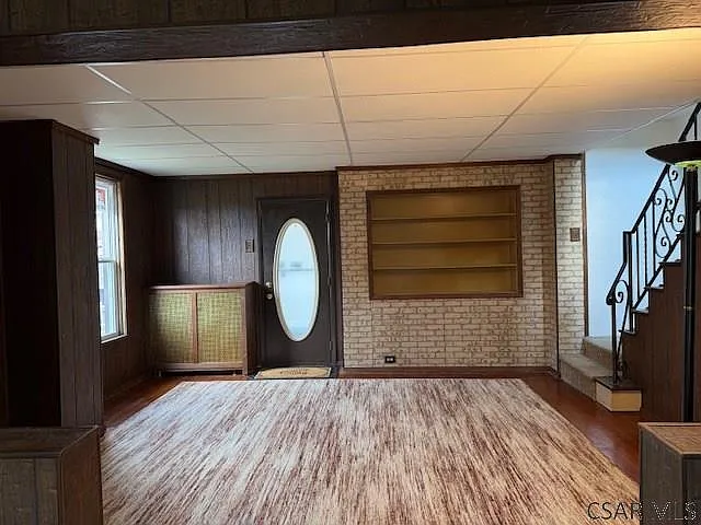 Building Photo - R130 Strayer St