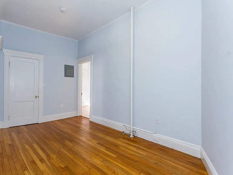 65 Park Dr #1 — Photo 8
