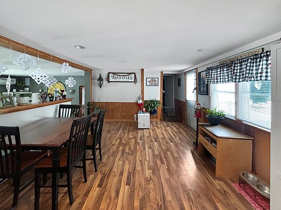 5th image of 578 Centerville Road