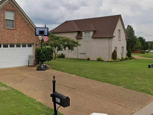 6042 Stafford Dr, Southaven, MS 38671