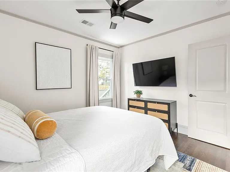 3455 Rainey Ave — Photo 22