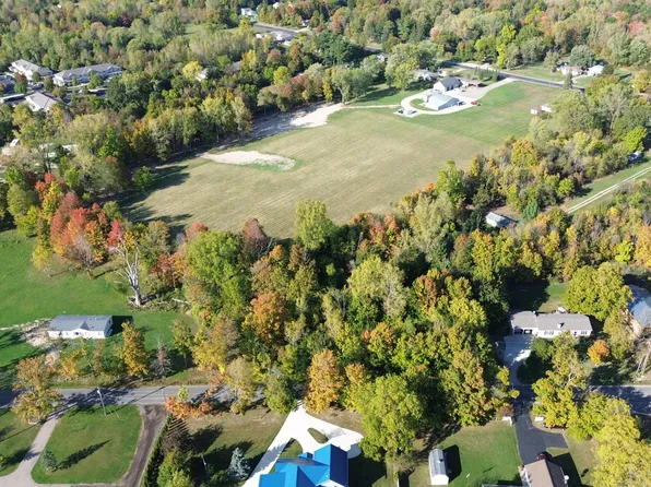 12th Ave, South Haven, MI 49090