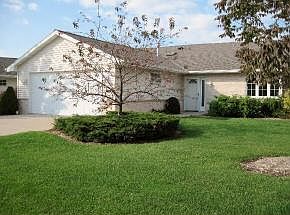 1st image of 1666 Twin Lakes Cres