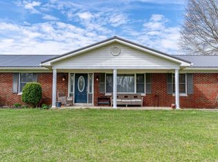 955 Mink Run Rd, Frankfort, KY 40601