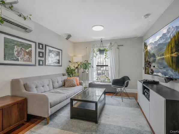 682 Lexington Avenue, Brooklyn, NY 11221