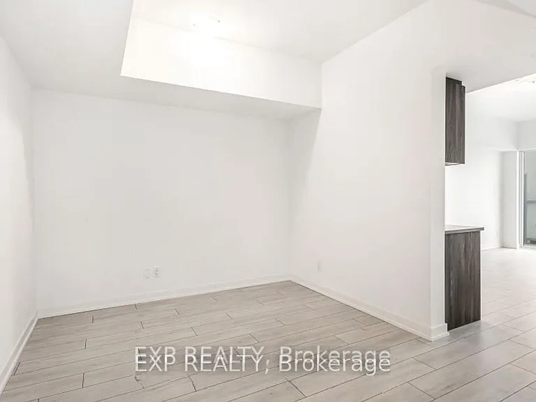 2033 Kennedy Rd #707 — Photo 14
