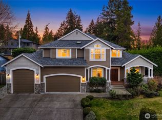 7657 152nd Ave NE, Redmond, WA 98052