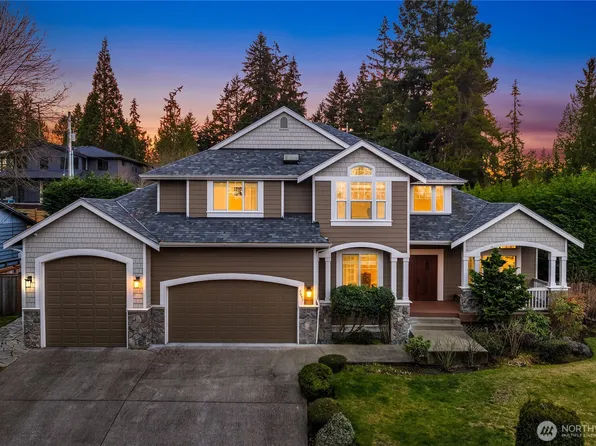 7657 152nd Avenue NE, Redmond, WA 98052