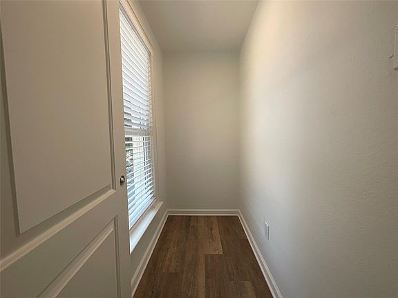 5th image of 2020 W 10th St #A-b