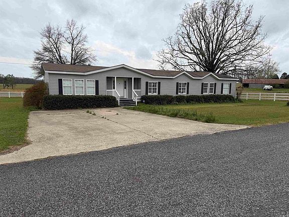 3rd image of 1275 Cadron Creek Rd
