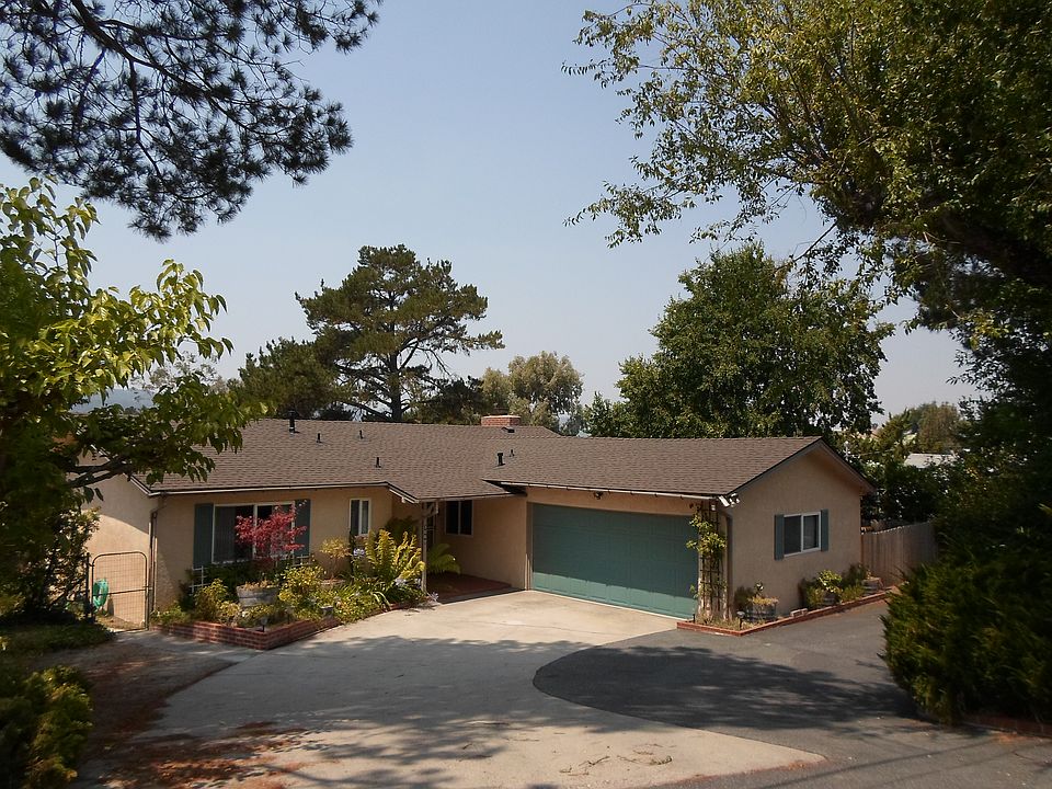 3060 Colima, Atascadero
