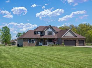2707 Station Rd, Medina, OH 44256