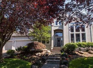 13624 Provincial Hill Way, Lake Oswego, OR