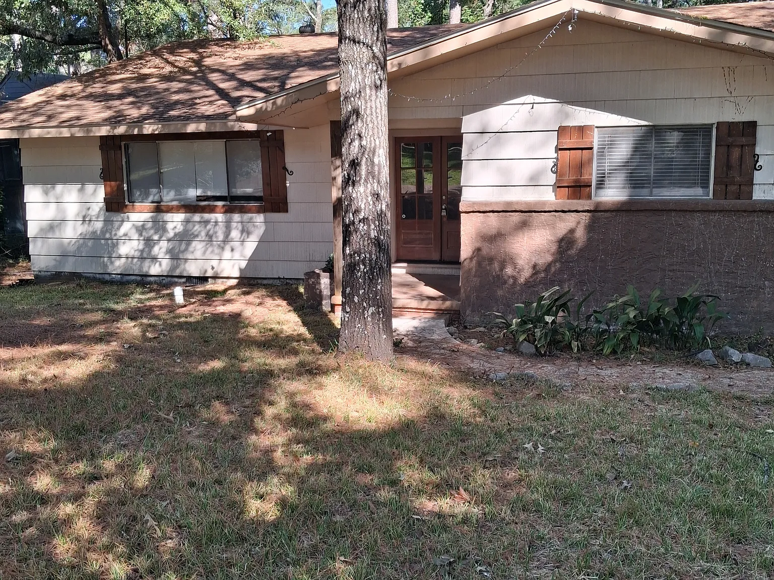 156 Chippewa Circle - 1 — Photo 1